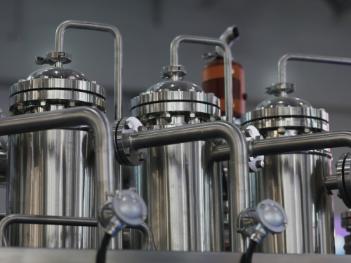 Mendesain dan Membuat Mesin Produksi Kosmetik Kapasitas 500L Dilengkapi dengan Inbatch Homogenizer